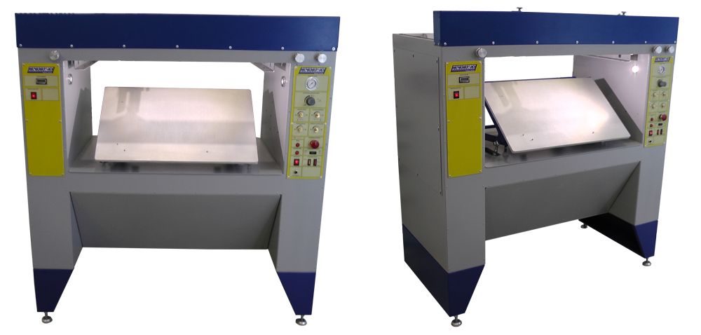 Полуавтоматическое оборудование для печати по листовому материалу с угловым подъемом стола.